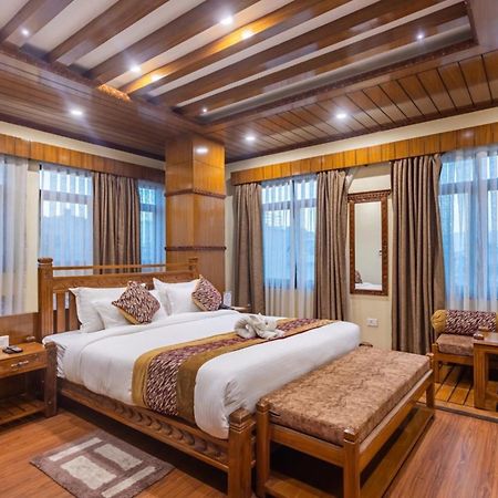 Surya Heritage Hotel Катманду Экстерьер фото