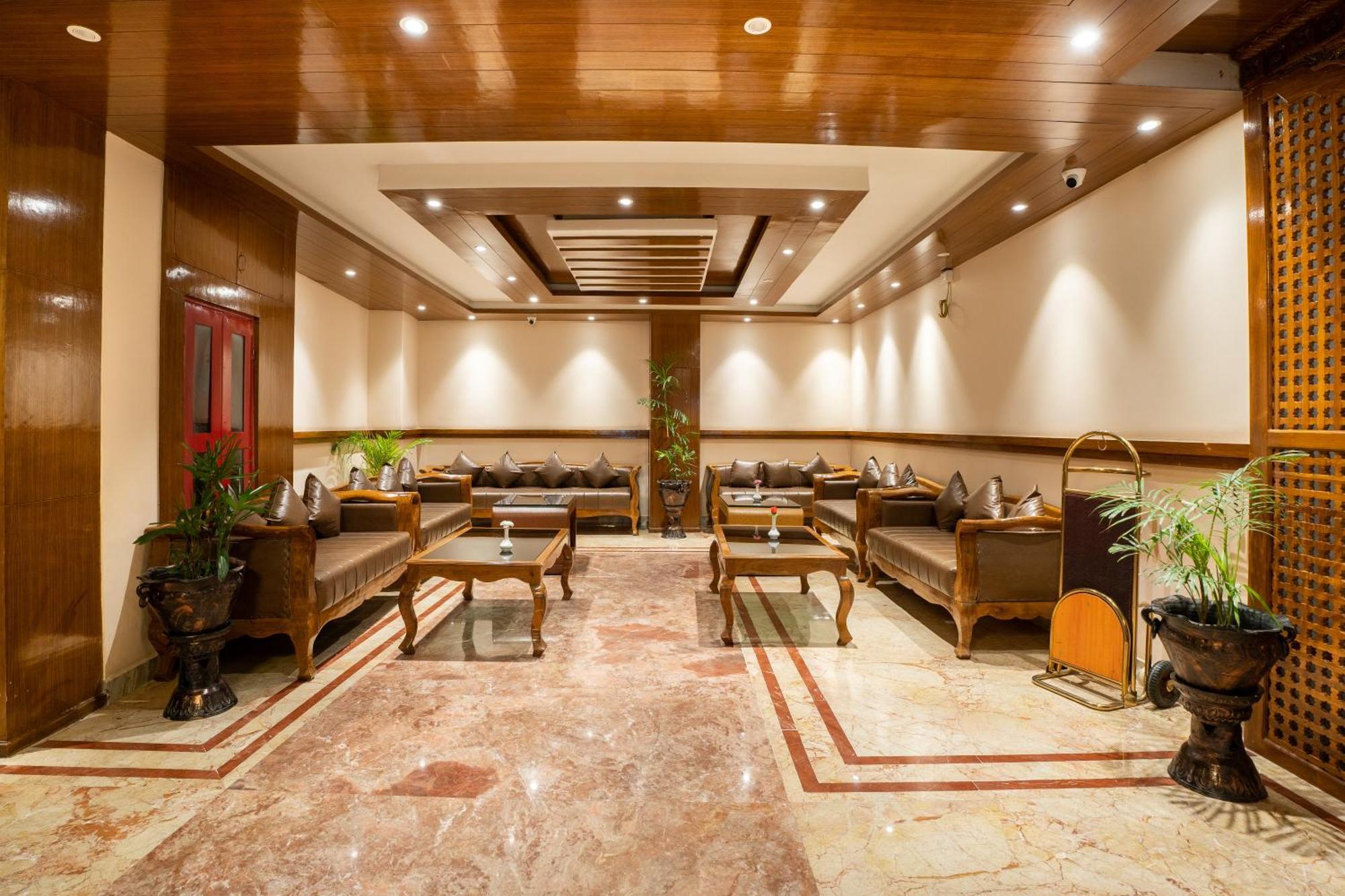 Surya Heritage Hotel Катманду Экстерьер фото